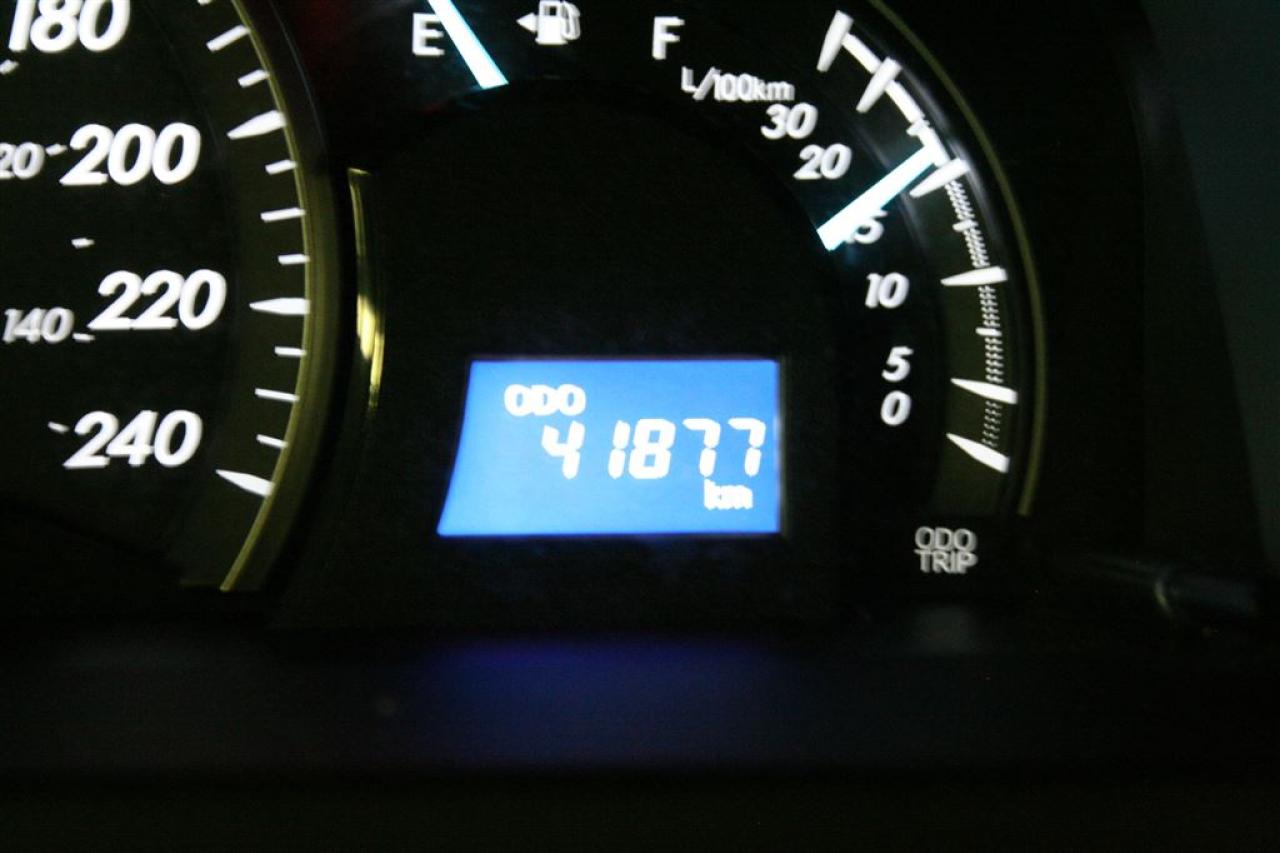 649025