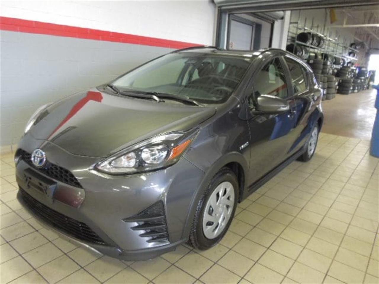 Used 2018 Toyota PRIUS C Base for sale in Terrebonne, QC