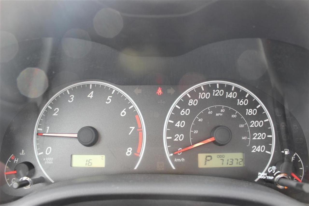 649047.11352423