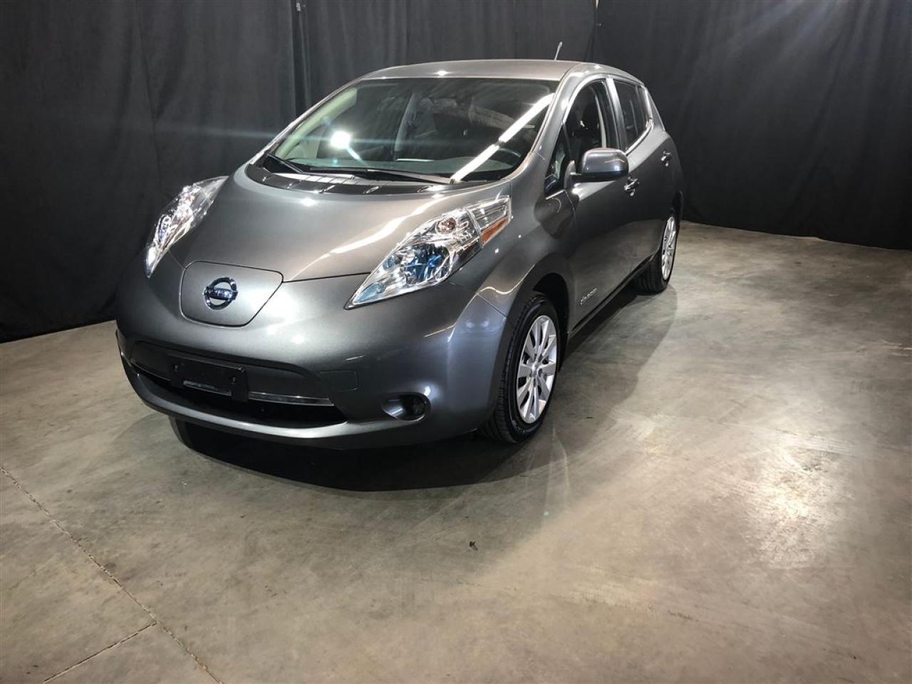 Used 2014 Nissan Leaf S Gar for sale in St-Eustache, QC