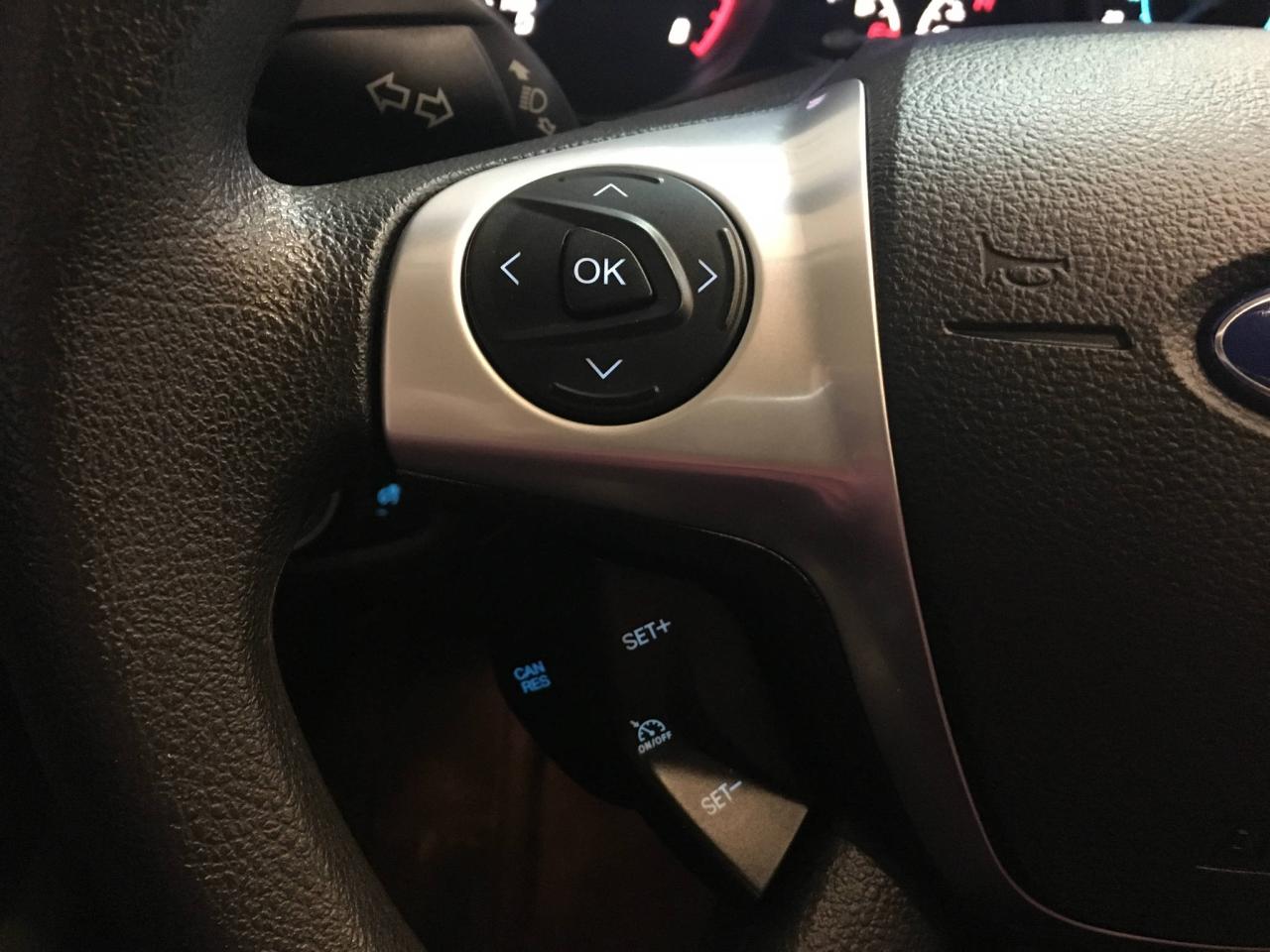 649111