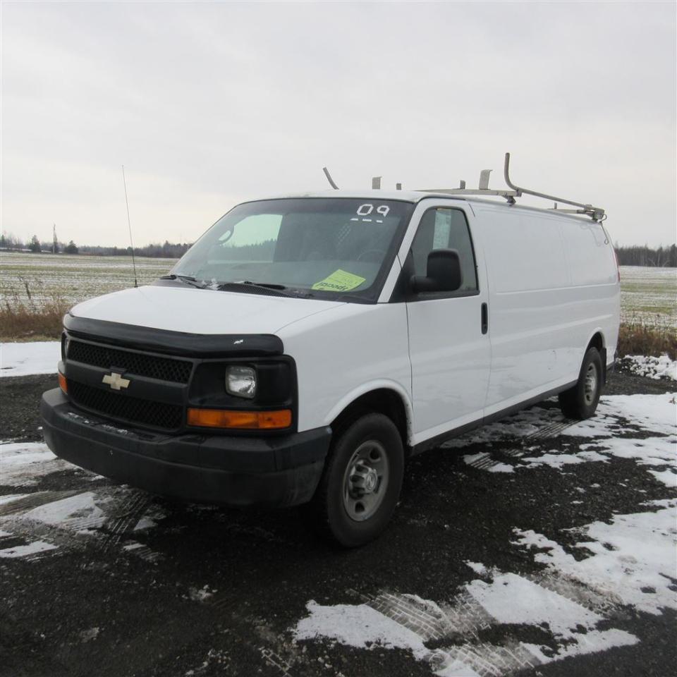 Used 2009 Chevrolet Express A/c, Cuir for sale in Mirabel, QC