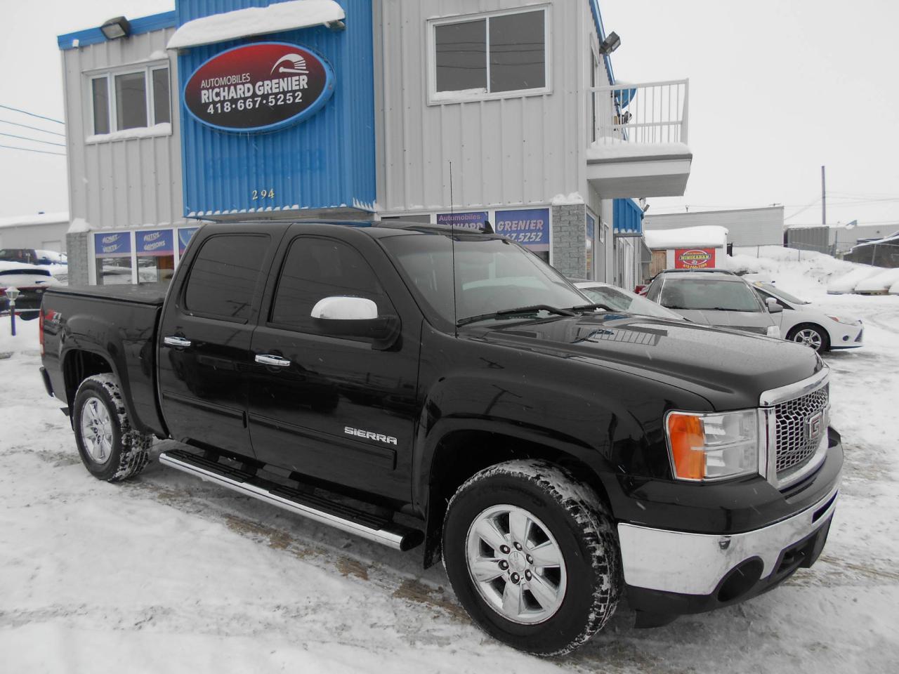 Used 2011 GMC Sierra 1500 SLT Crew Cab 4X4 for sale in Beauport, QC