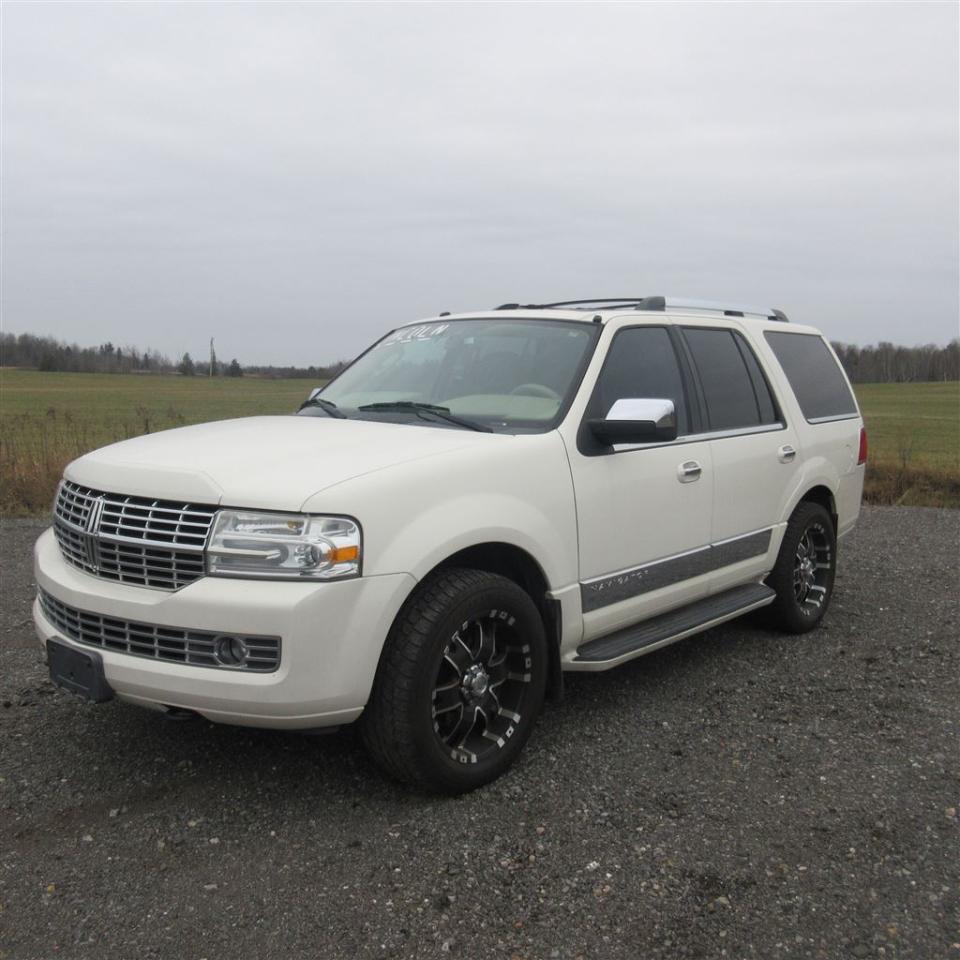 Used 2008 Lincoln Navigator 7 Passagers, Cuir for sale in Mirabel, QC