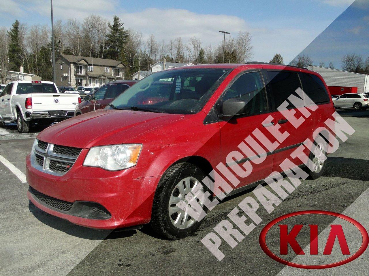 Used 2014 Dodge Grand Caravan SE for sale in Sherbrooke, QC