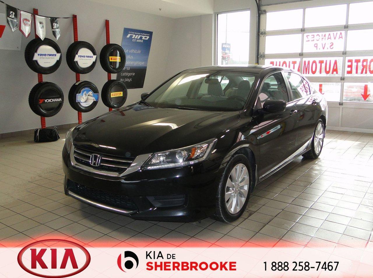 Used 2015 Honda Accord LX for sale in Sherbrooke, QC