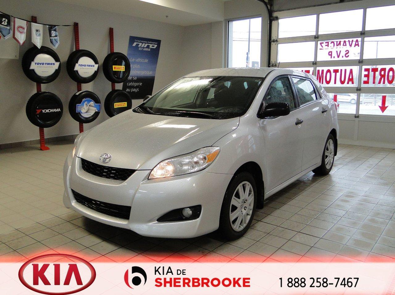 Used 2013 Toyota Matrix  for sale in Sherbrooke, QC