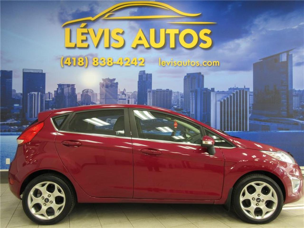 Used 2011 Ford Fiesta SES for sale in Lévis, QC