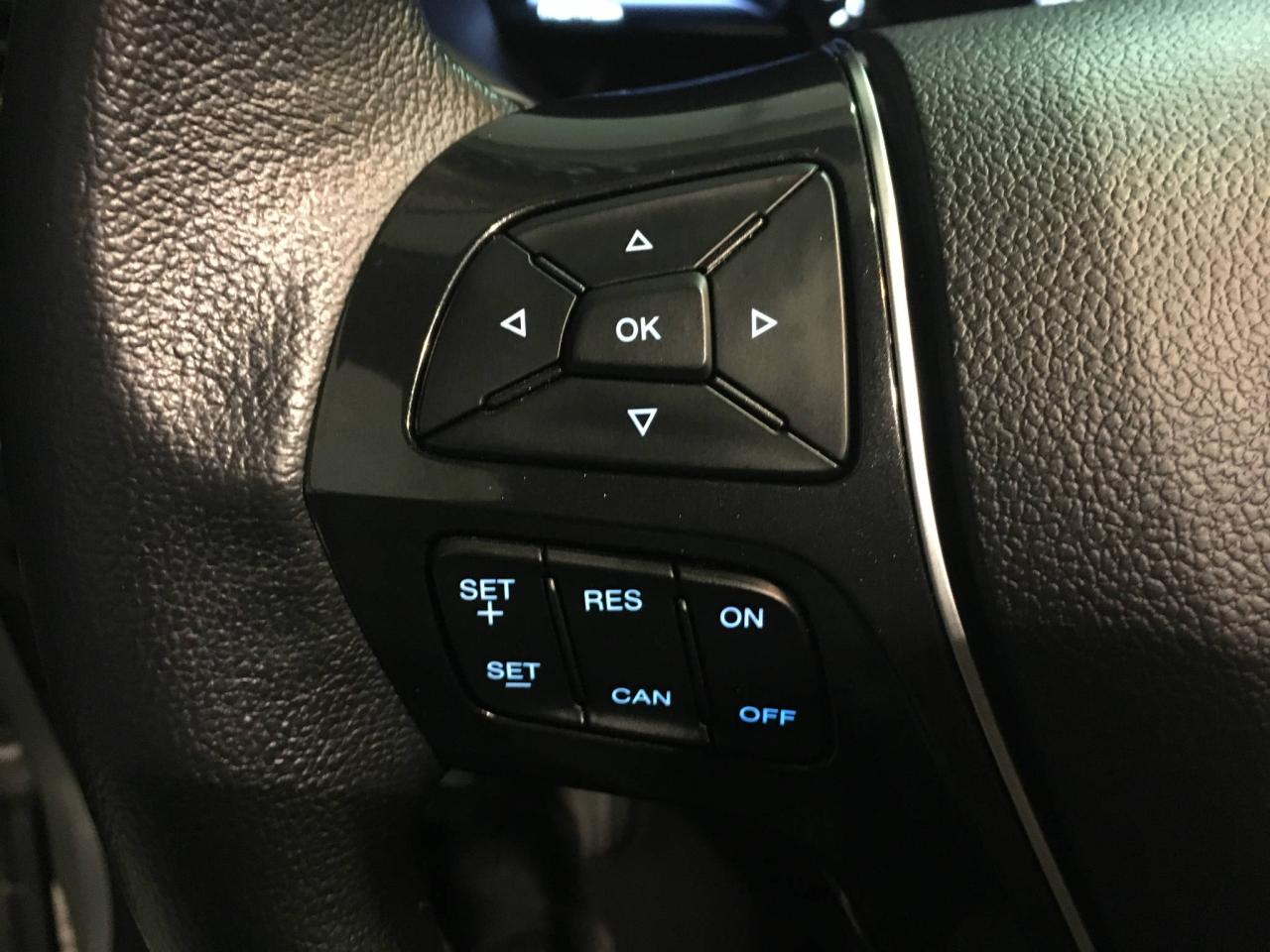 649301