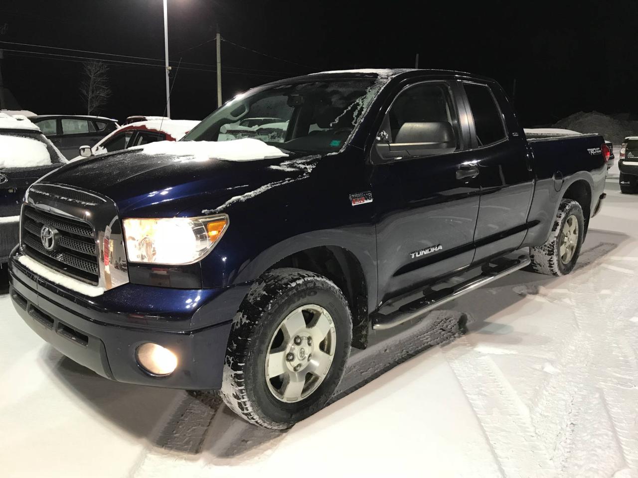 Used 2009 Toyota Tundra Cabine double 4 RM 165 po 5,7 L SR5 for sale in Val-David, QC