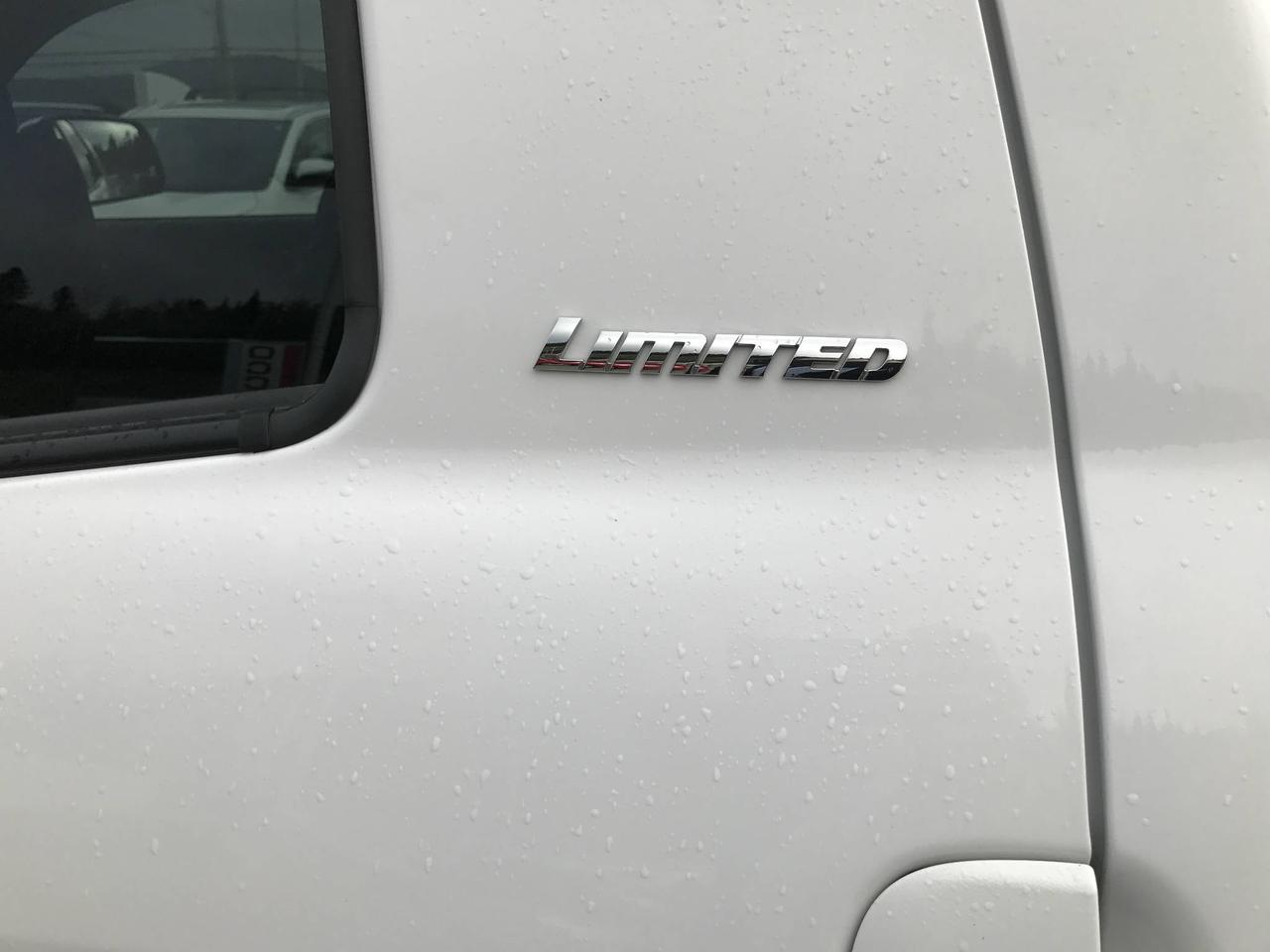 649363.11358098