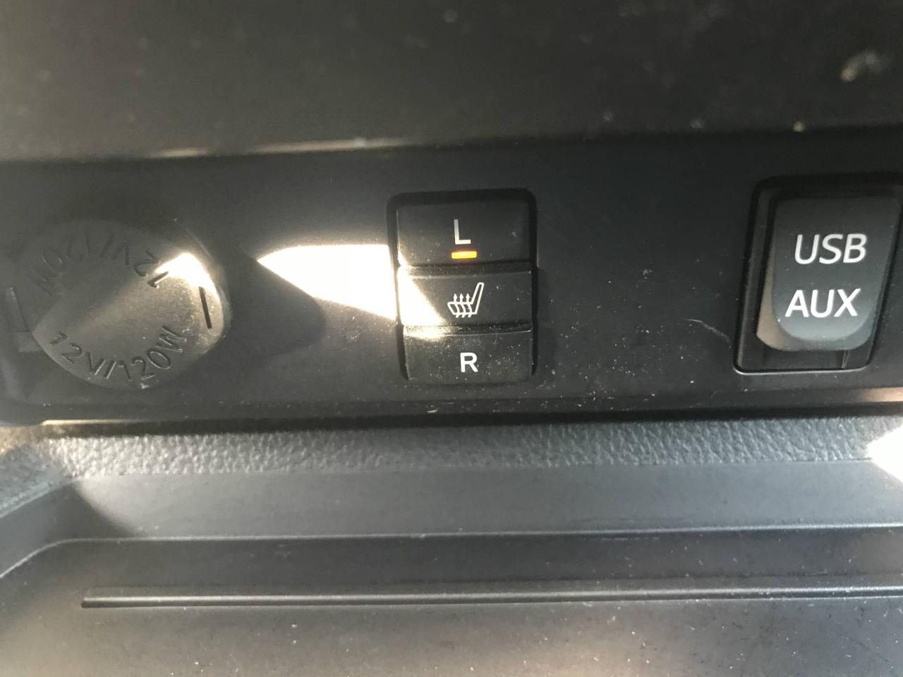 649366