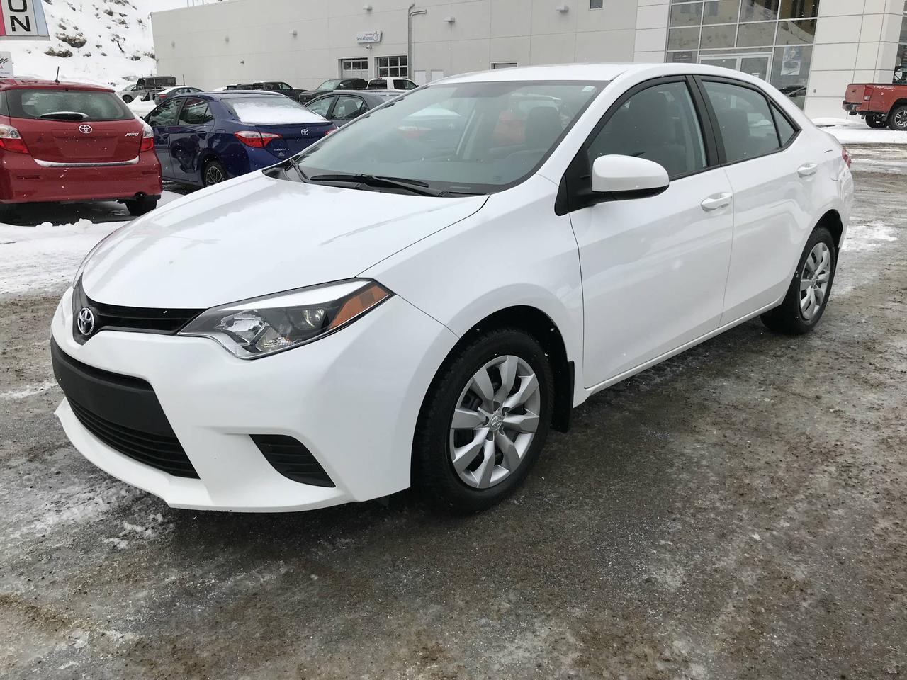 Used 2014 Toyota Corolla LE berline 4 portes CVT for sale in Val-David, QC
