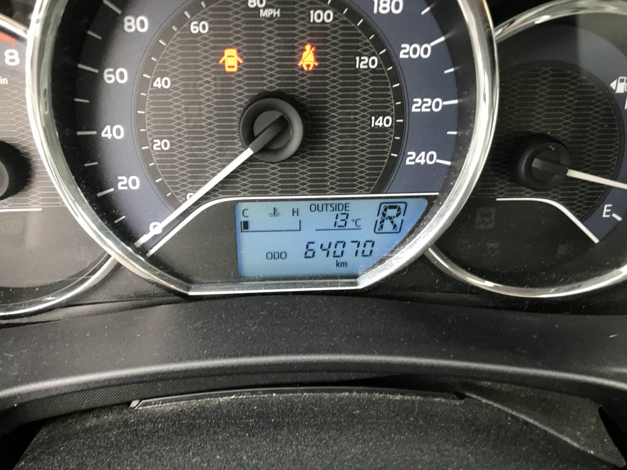 649372