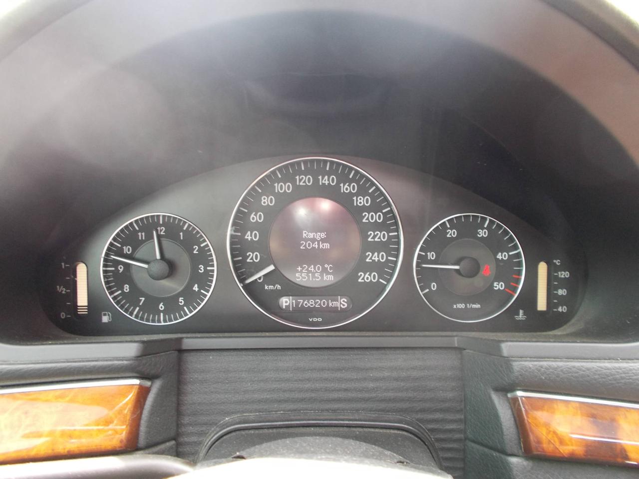 649398