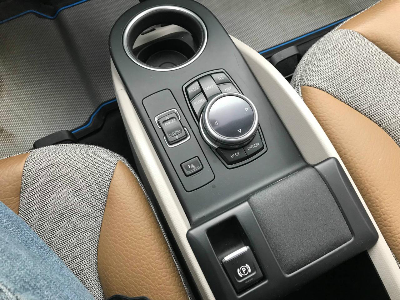 649402