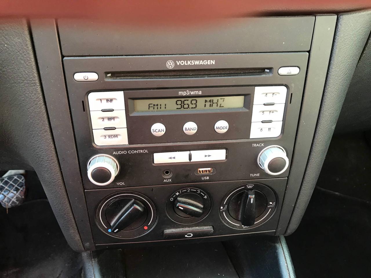649423