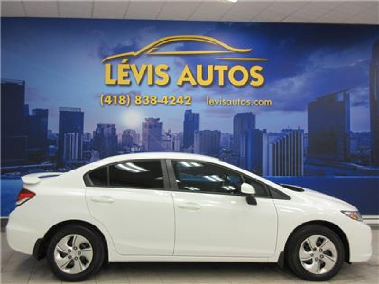Used 2013 Honda Civic LX for sale in Lévis, QC