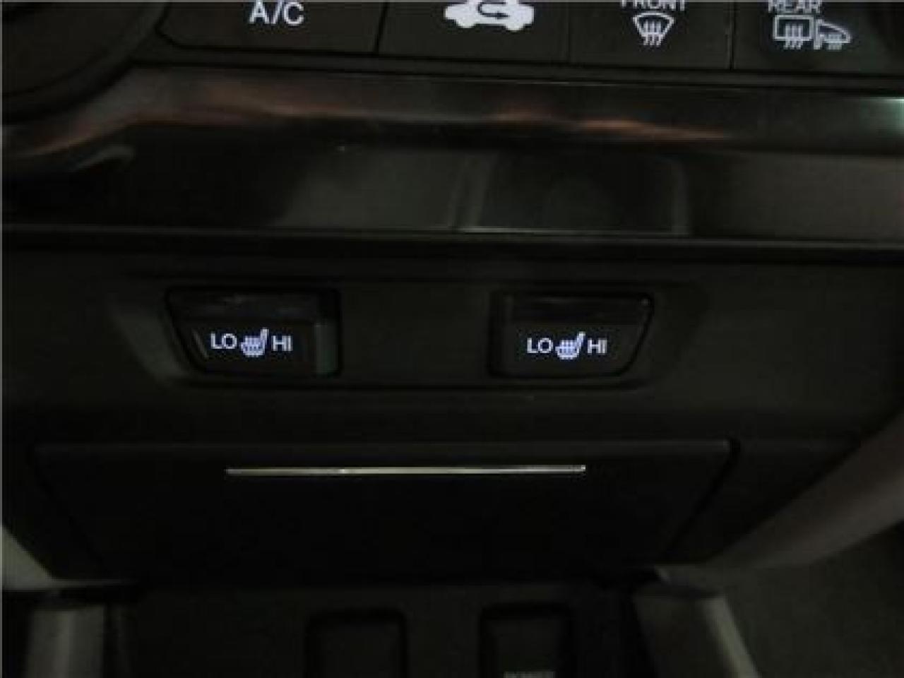 649439