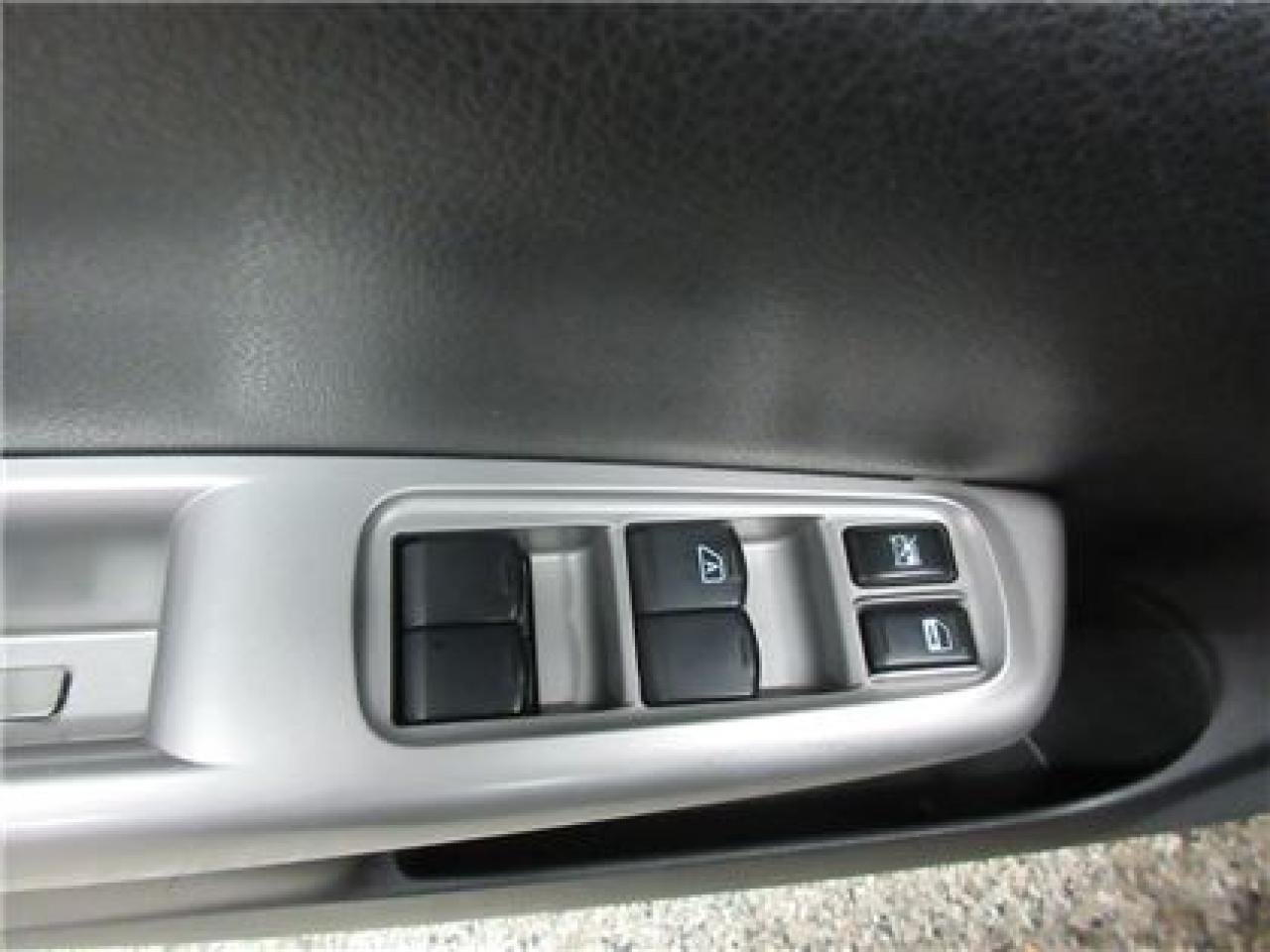 649443