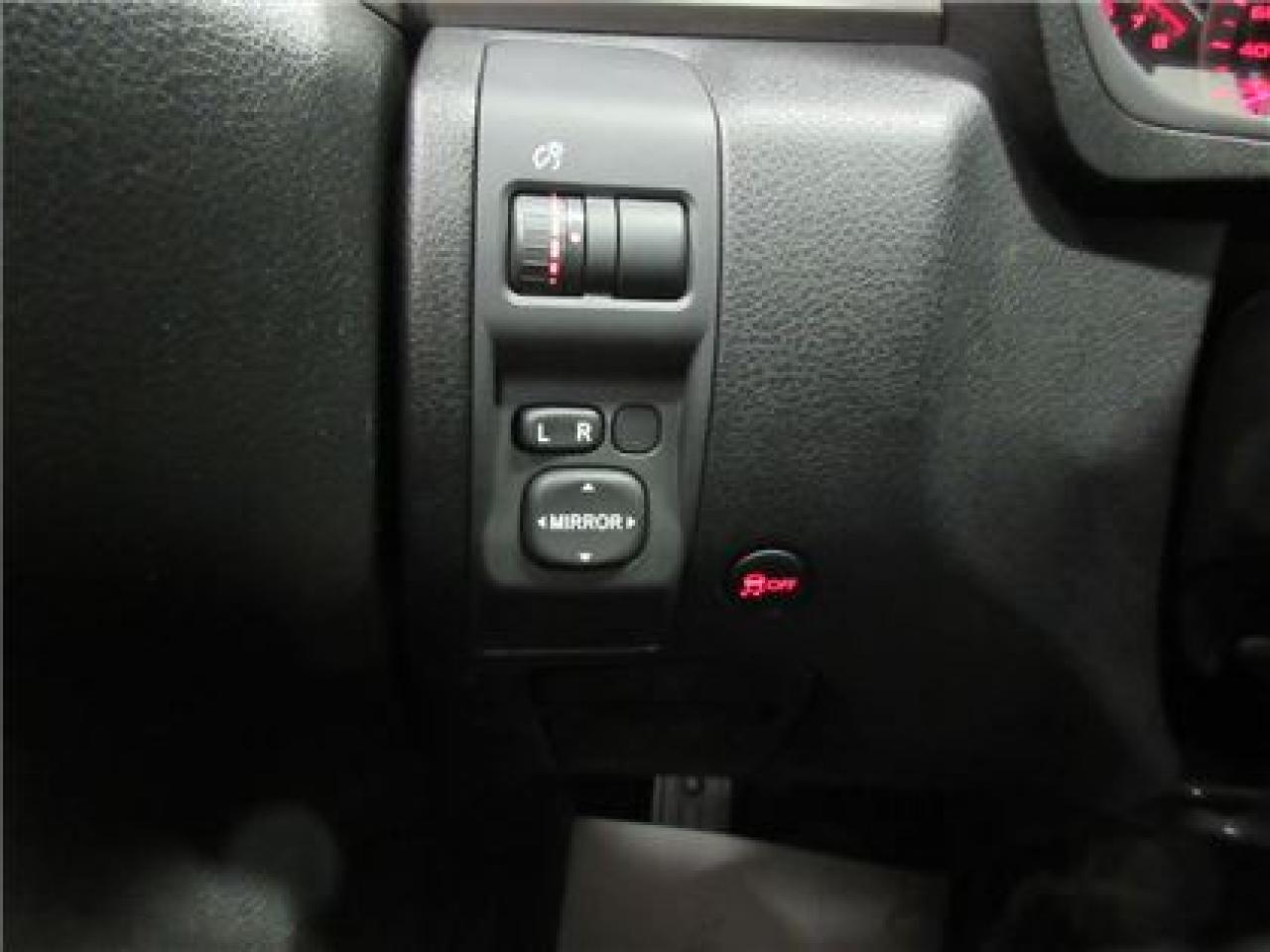 649443