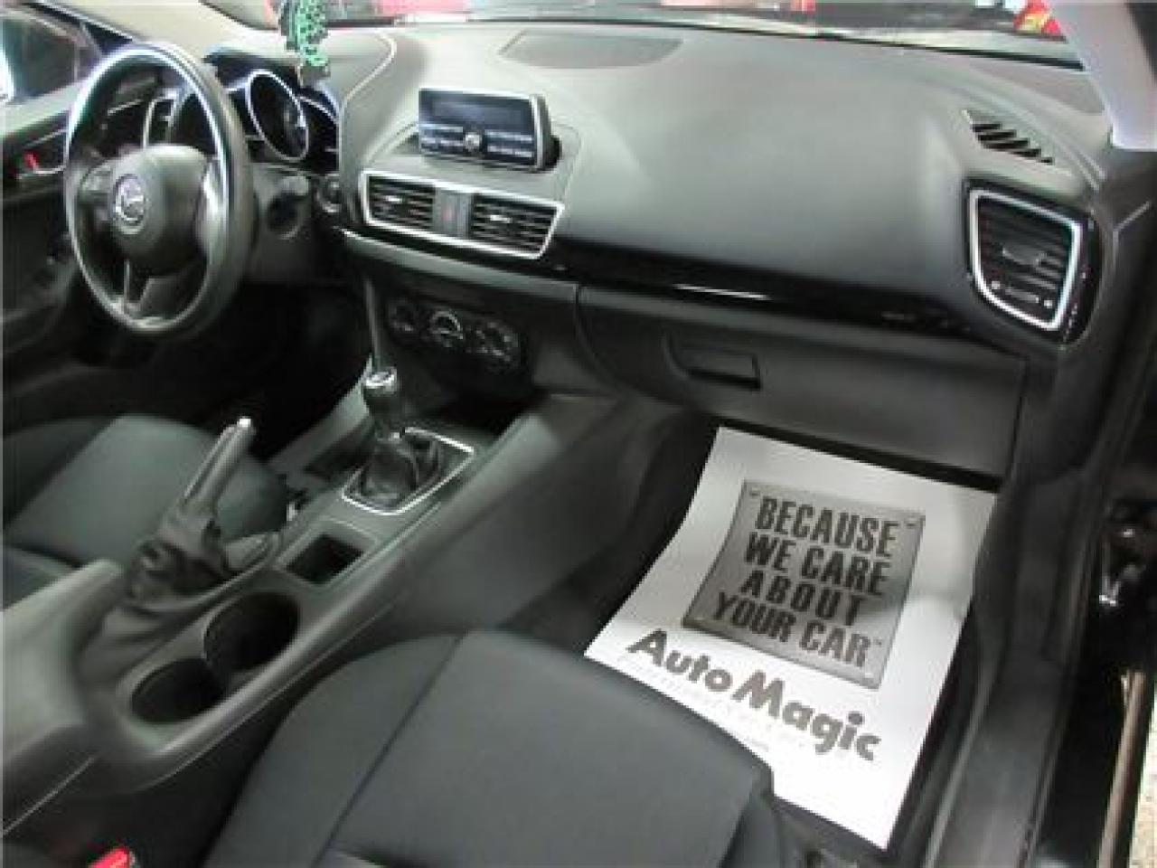 649463