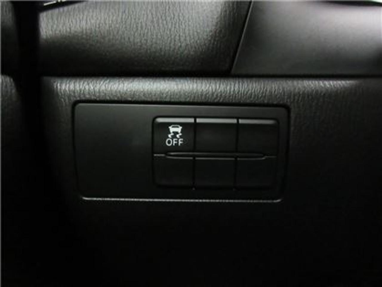 649463.11360415