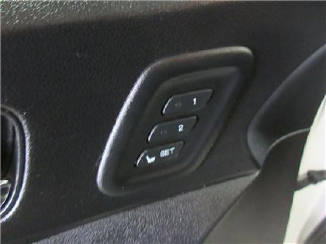 649467