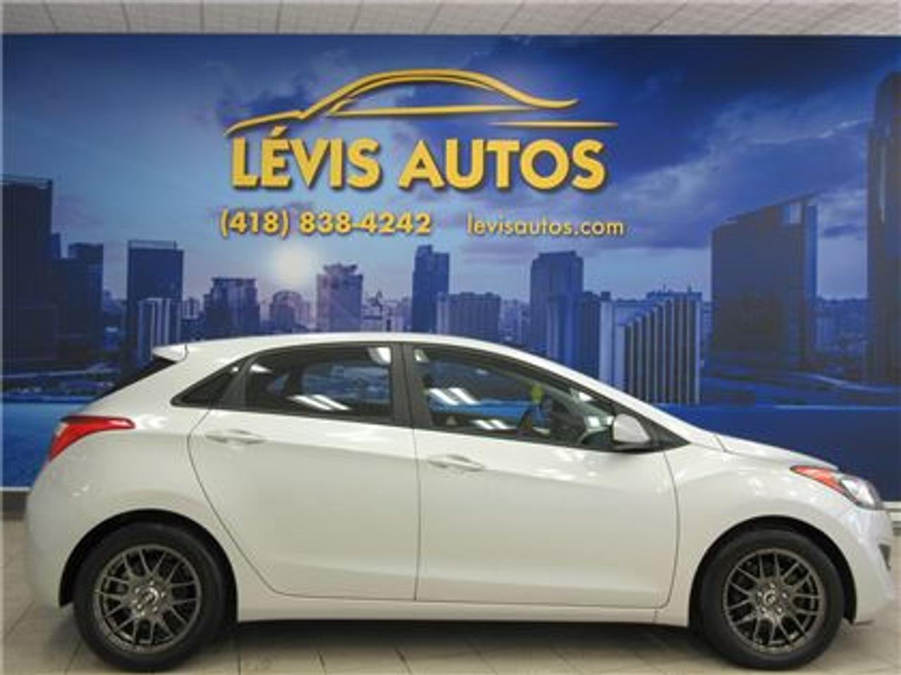 <a href=https://www.autoaubaine.com/Hyundai-Elantra GT-c7012222.html>https://www.autoaubaine.com/Hyundai-Elantra GT-c7012222.html</a>

HYUNDAI ÉLANTRA 2016 GT GL ÉDITION GRIS AVEC SEULEMENT 50400 KM CERTIFIÉ ET NAYANT JAMAIS ÉTÉ ACCIDENTÉ (UNIQUE PROPRIÉTAIRE,RAPPORT CARPROOF DISPONIBLE) MOTEUR 2.0 LITRES DEXCELLENTE RÉPUTATION OFFRANT UNE TRÈS BONNE PUISSANCE TOUT EN ÉTANT TRÈS ÉCONOMIQUE.TRANSMISSION 6 VITESSES MANUELLE.MAGS 16 POUCES SUR PNEUS DÉTÉ,BLUETHOOTH,ORDINATEUR DE BORD,COMMANDE AU VOLANT,AIR-CLIMATISÉ,CRUISE CONTROL,LECTEUR CD MP3 AVEC PRISE AUXILIAIRE/SIRIUS ET USB,SIÈGES CHAUFFANTS,GROUPE ÉLECTRIQUE COMPLET,VOLANT AJUSTABLE ET TÉLESCOPIQUE,RPM,FREIN ABS,TÉLÉVERROUILLAGE,ALARME,ANTI-PATINAGE.BALANCE DE GARANTIE HYUNDAI GLOBAL DE 5 ANS OU 100000 KM FINISSANT LE 2 DÉCEMBRE 2020 (GARANTIE PROLONGÉ DISPONIBLE A PRIX IMBATTABLE AVEC LE CAA ET PPP) TAUX DE FINANCEMENT A PARTIR DE SEULEMENT 4.69 %.VÉHICULE EXTRÊMEMENT PROPRE A VOIR ABSOLUMENT AYANT ÉTÉ ENTRETENUE MINUTIEUSEMENT !Pour plus info cell:418-554-7565/418-838-4242. LE PLUS GRAND CHOIX DE VÉHICULE USAGÉ A LEVIS.AU PLAISIR DE VOUS SERVIR.WWW.LEVISAUTOS.COM
