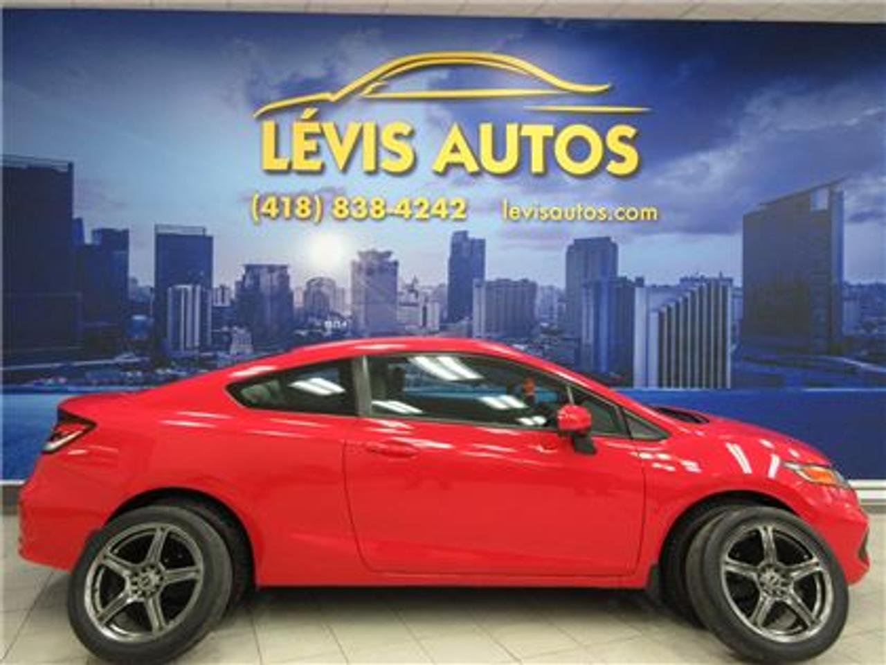 <a href=https://www.autoaubaine.com/Honda-Civic-c6998752.html>https://www.autoaubaine.com/Honda-Civic-c6998752.html</a>

HONDA CIVIC 2015 LX SIEGE CHAUFFANT / BLUETHOOTH / CAMÉRA DE RECUL AVEC SEULEMENT 69700 KM CERTIFIÉ ( UNIQUE PROPRIÉTAIRE,RAPPORT CARPROOF DISPONIBLE ) MOTEUR 1.8 LITRES OFFRANT UNE EXCELLENTE PUISSANCE EN PLUS DETRE LE PLUS ÉCONOMIQUE DE SA CATÉGORIE ET DURABLE.TRANSMISSION 5 VITESSE MANUEL,MAGS SUR PNEUS ÉTÉ + ROUES ACIER SUR PNEUS HIVER EN EXCELLENTE CONDITION,INTÉRIEUR EN TISSU CHAUFFANT,CAMÉRA DE RECUL,MIRROIR CHAUFFANT,BLUETHOOTH,ORDINATEUR DE ROUTE,AIR-CLIMATISÉ,CRUISE CONTROL,LECTEUR CD MP3 AVEC PRISE AUXILIAIRE/SIRIUS ET USB,VOLANT AJUSTABLE ET TÉLESCOPIQUE,GROUPE ÉLECTRIQUE COMPLET,RPM,FREIN ABS,TÉLÉVEROUILLAGE,ALARME,ANTI-PATINAGE.BALANCE DE GARANTIE PROLONGÉ HONDA GLOBAL DE 7 ANS OU 160000 KM FINISSANT LE 25 JUIN 2022 ( GARANTIE PROLONGÉ DISPONIBLE A PRIX IMBATTABLE AVEC LE CAA ET PPP ) TAUX DE FINANCEMENT A PARTIR DE SEULEMENT 4.69 %.VÉHICULE A LÉTAT NEUF ET BIEN ENTRETENUE A VOIR ABSOLUMENT !.!Pour plus info cell:418-554-7565/418-838-4242. NOUS SOMMES SITUÉ AU 4585 BOULEVARD GUILLAUME-COUTURE LÉVIS G6W-6M6.LE PLUS GRAND CHOIX DE VEHICULE USAGE A LEVIS.AU PLAISIR DE VOUS SERVIR.WWW.LEVISAUTOS.COM
