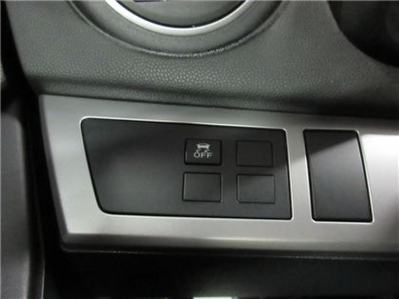 649545