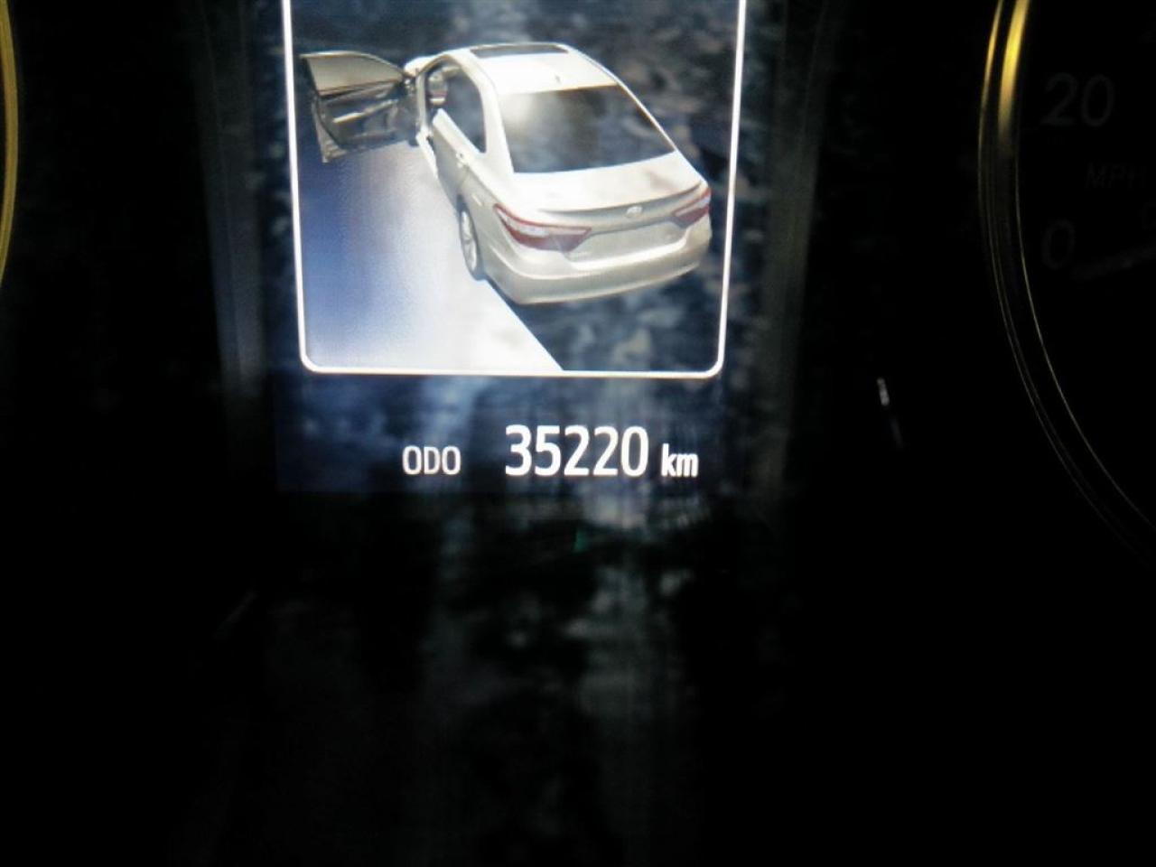 649566