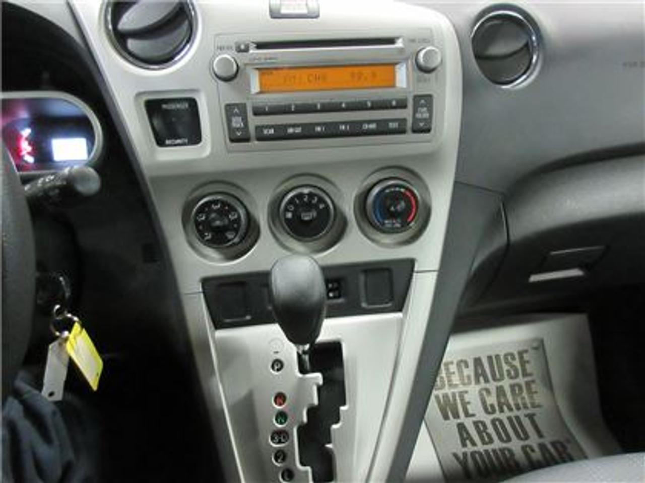 649568.11362561