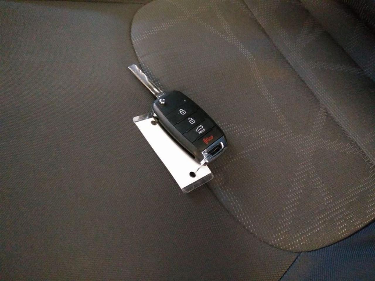 649592