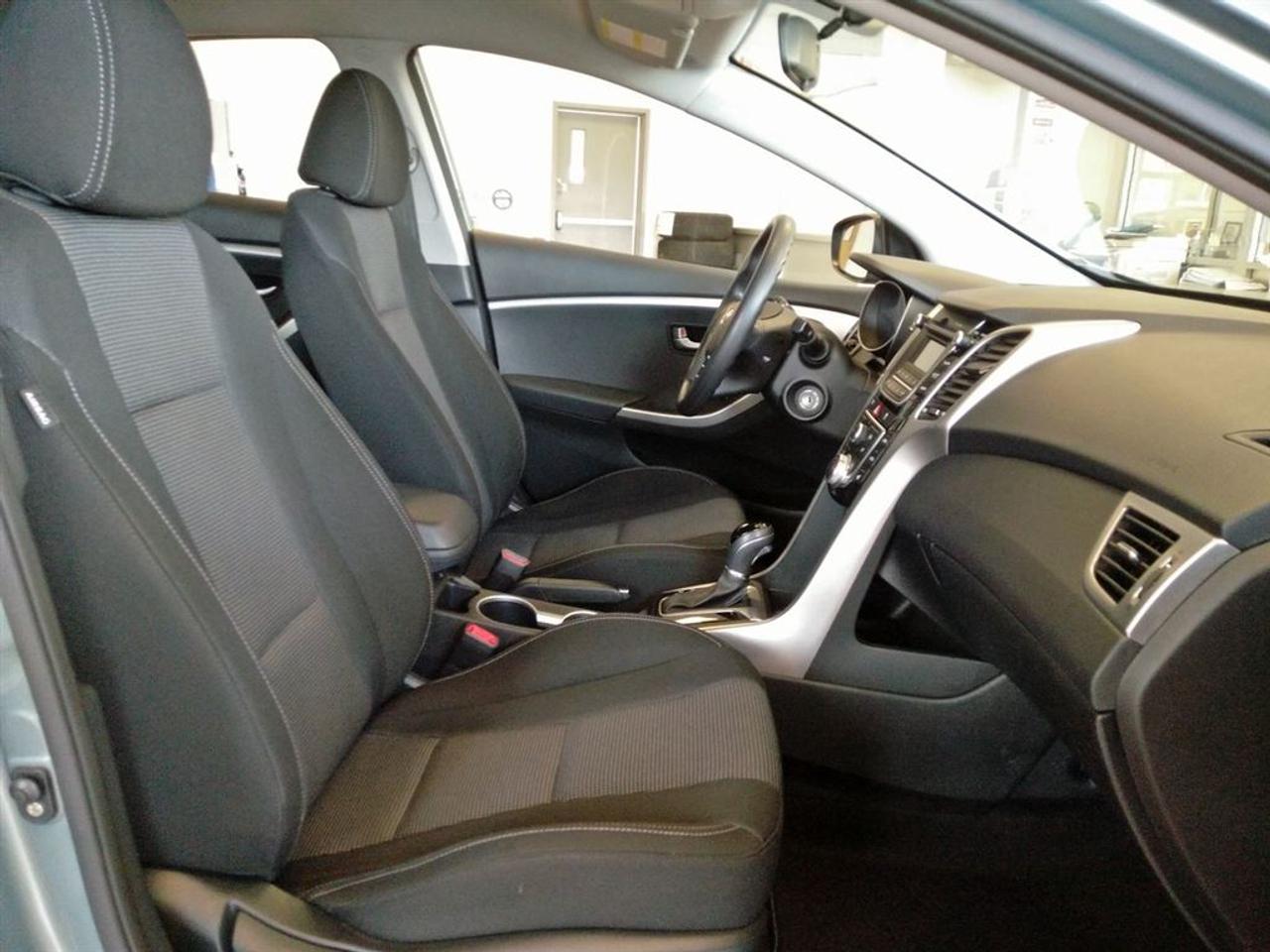 649602.11695408