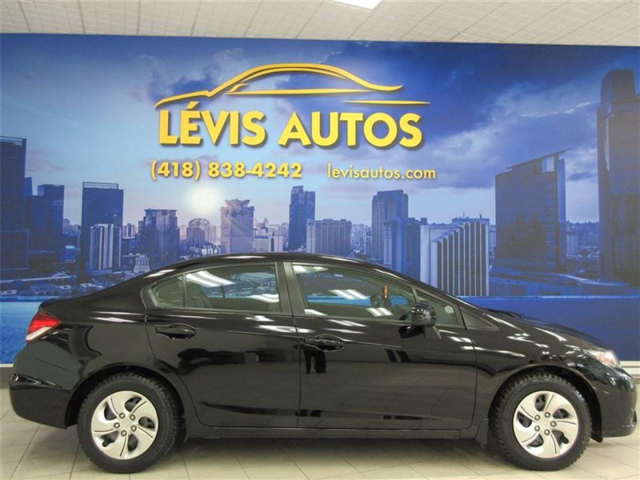 Used 2014 Honda Civic LX for sale in Lévis, QC