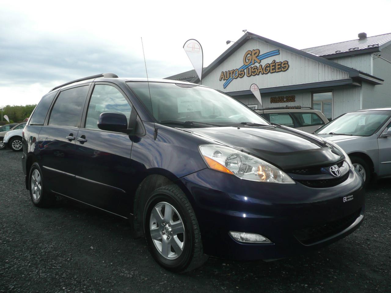 Used 2006 Toyota Sienna 5dr LE 7-Passenger for sale in Westbury, QC