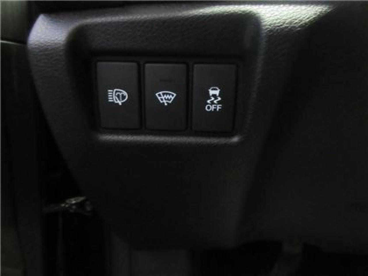 649643