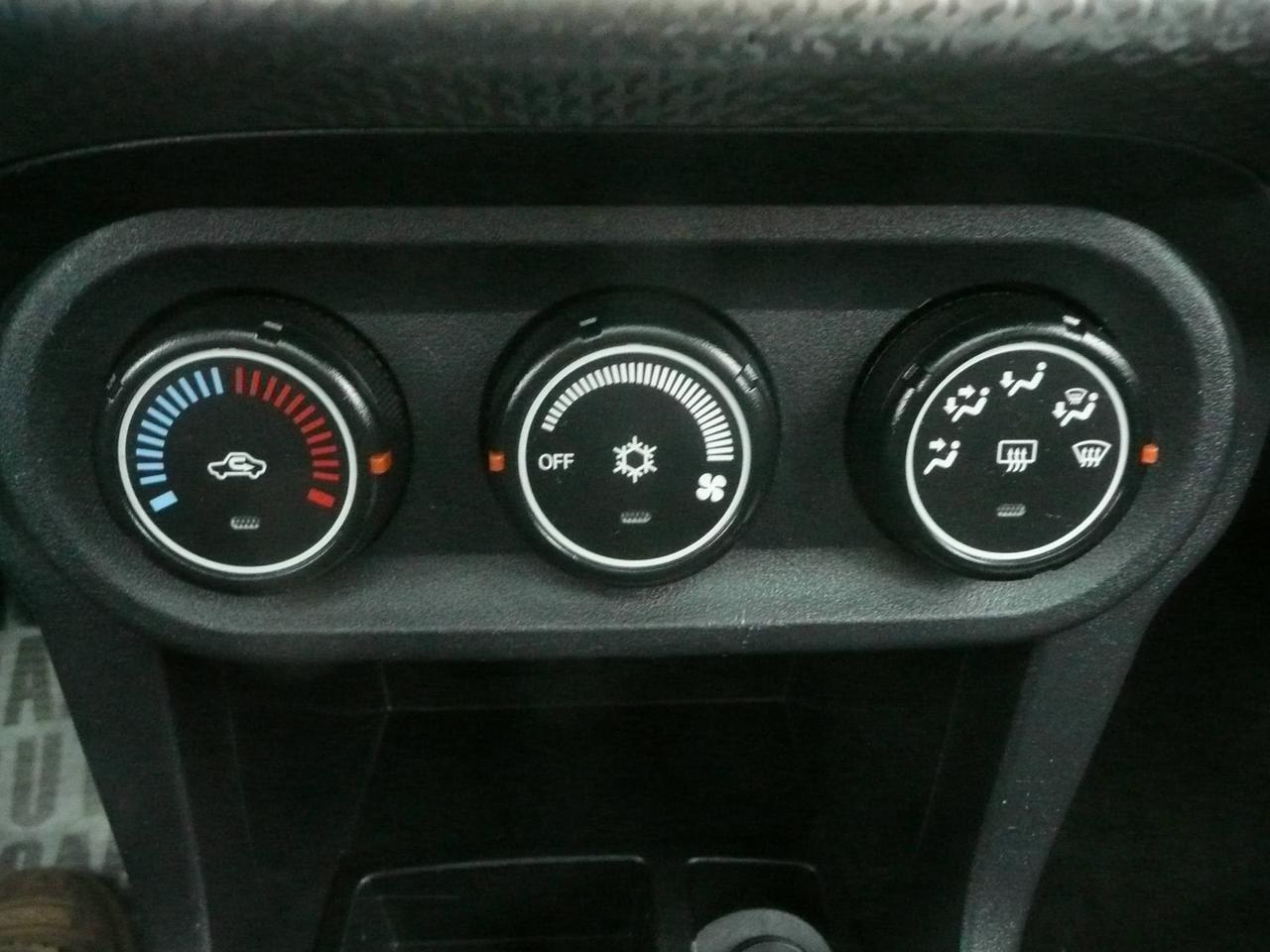 649648.11364281