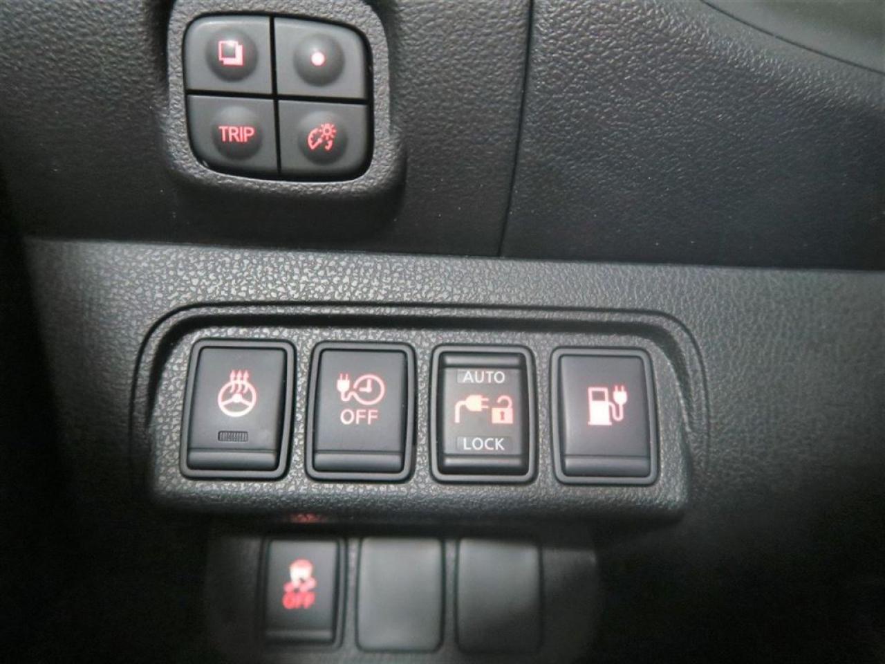 649667