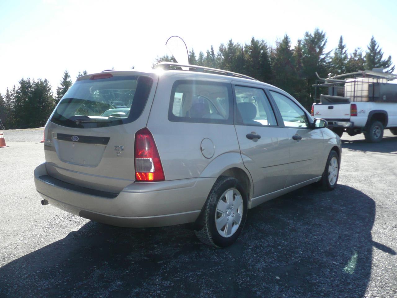 649671