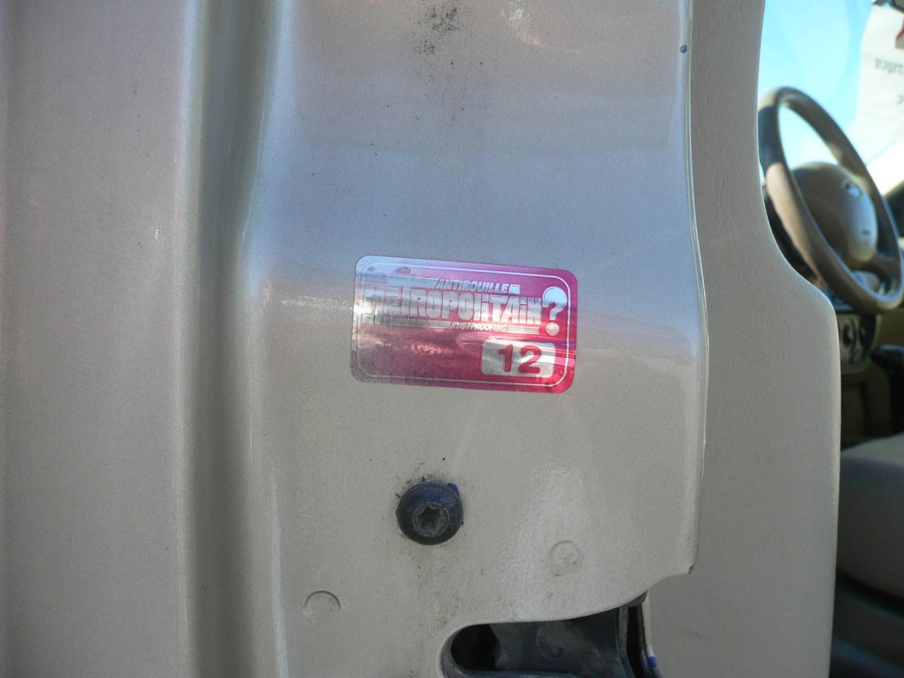 649671