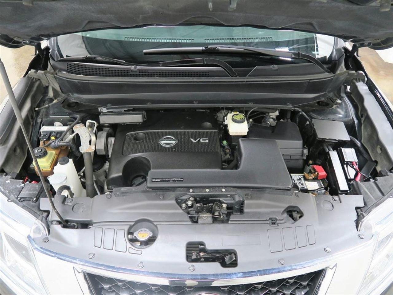 649687