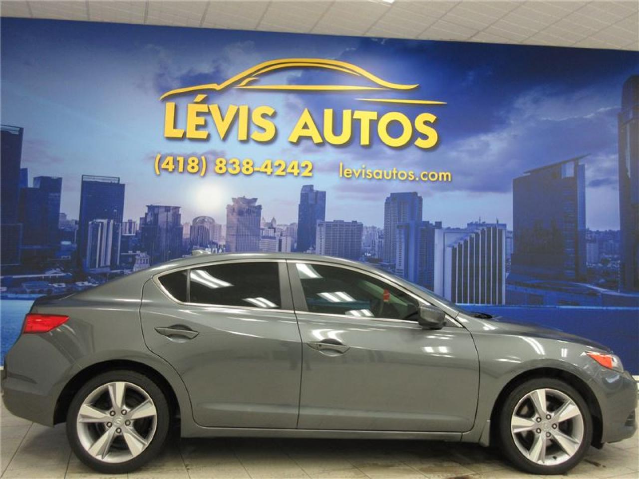 Used 2014 Acura ILX Dynamic for sale in Lévis, QC
