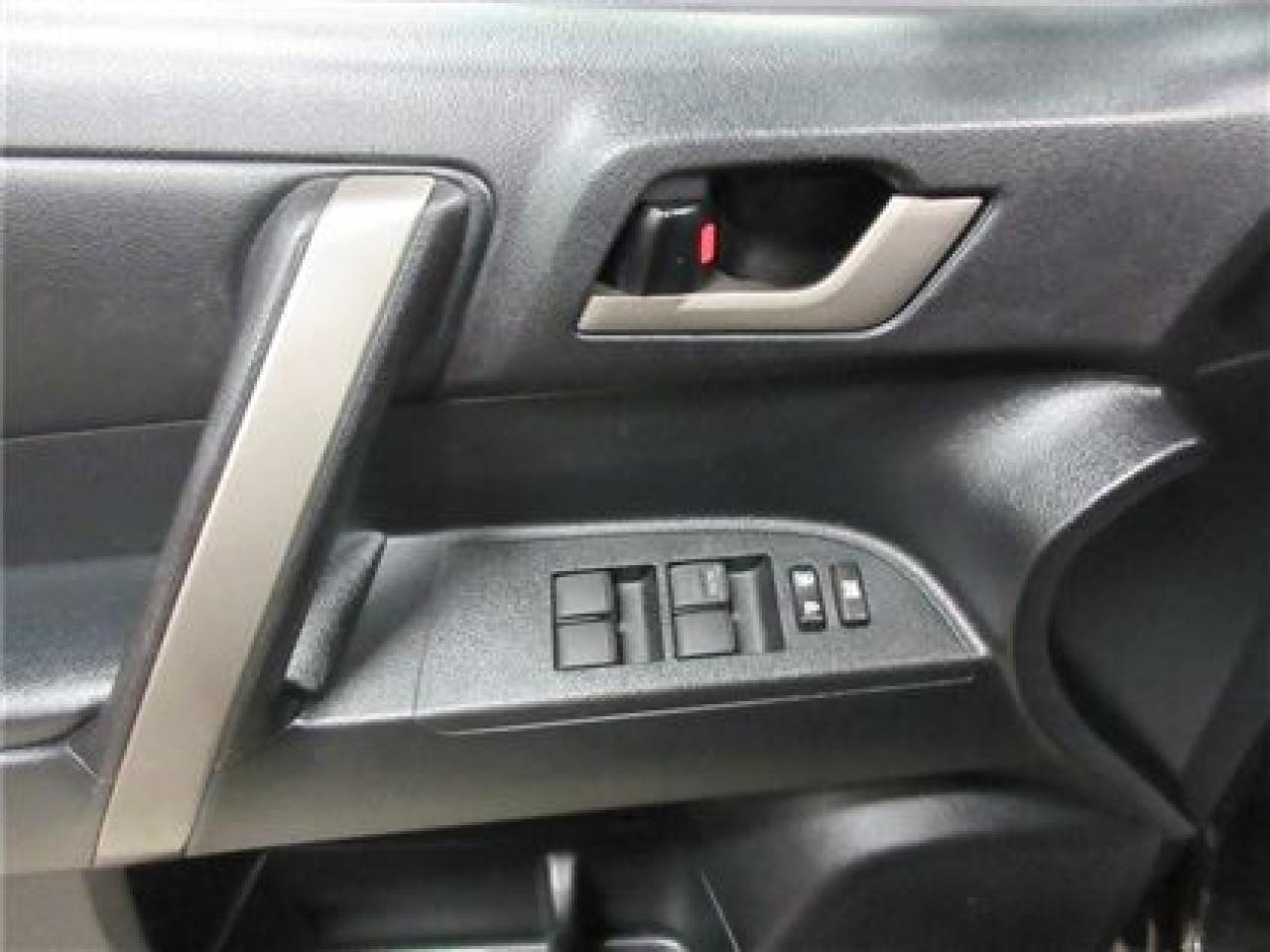 649751