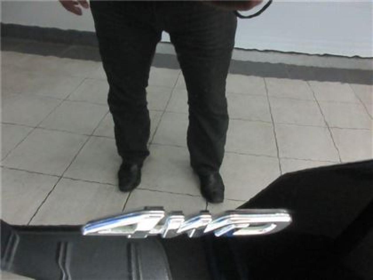 649751