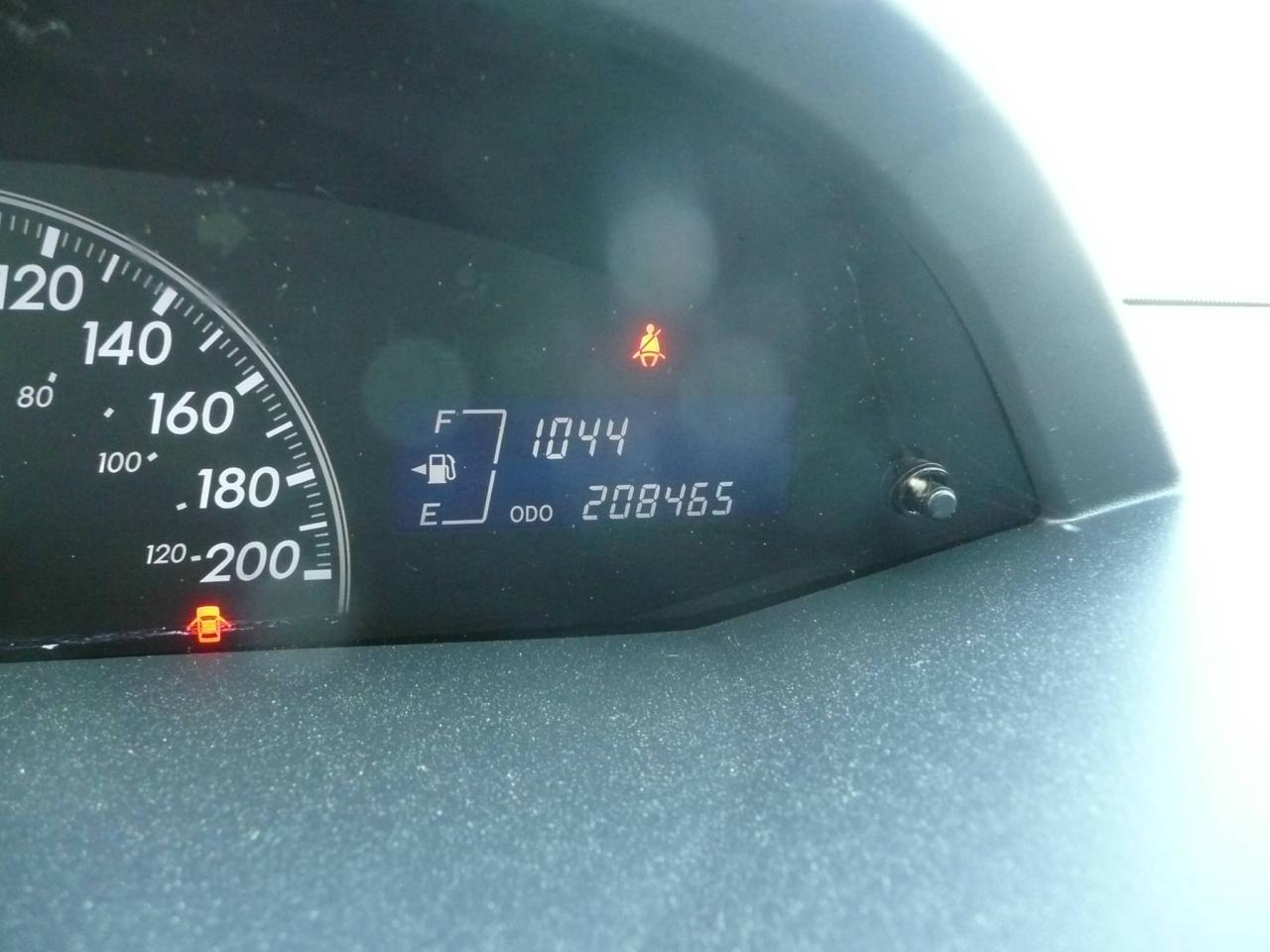 649753