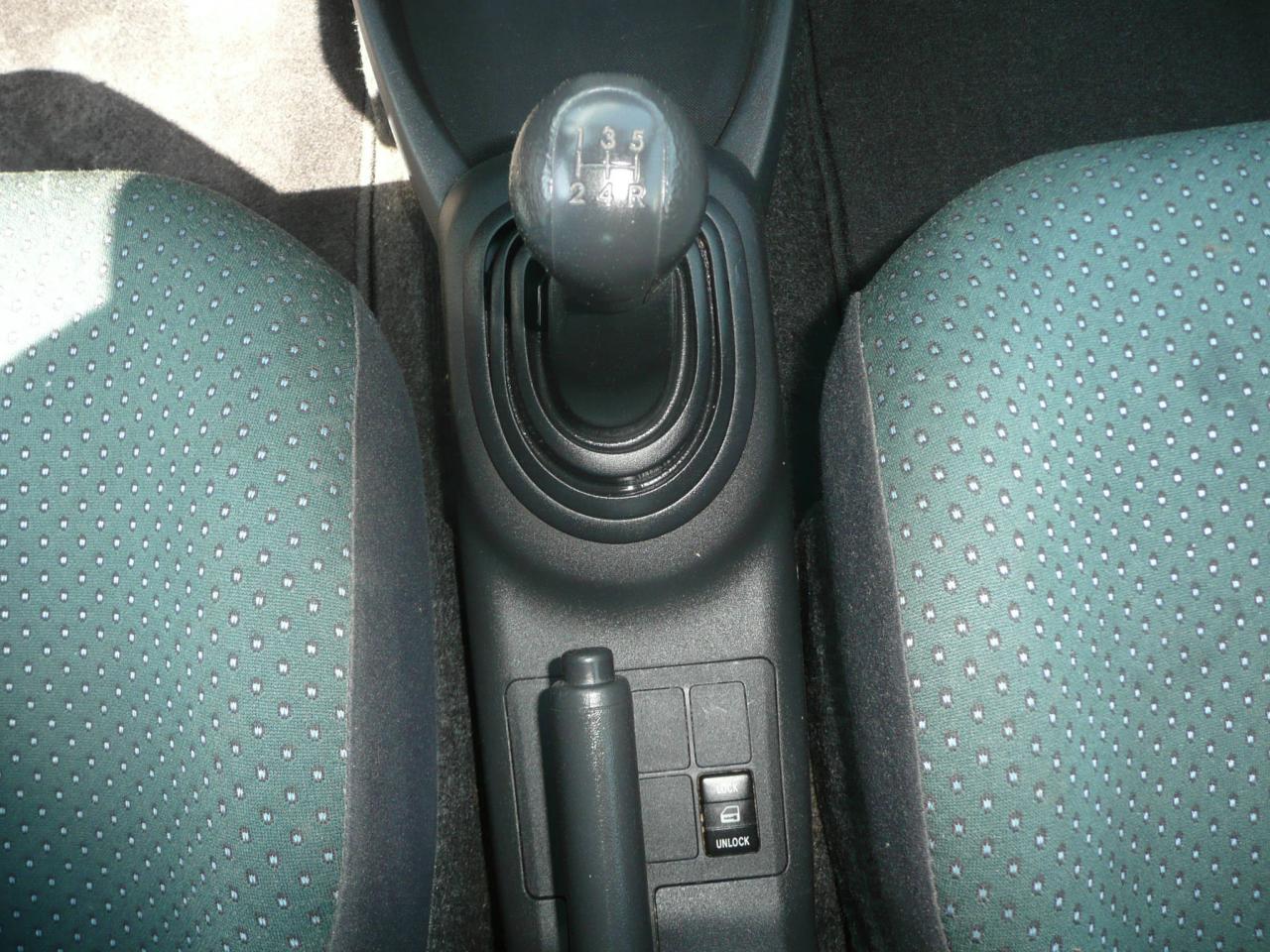 649753