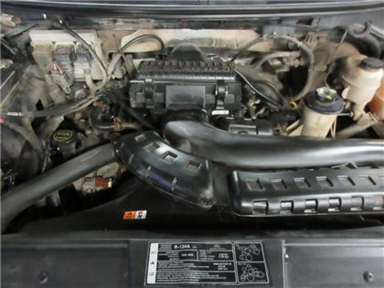 649758