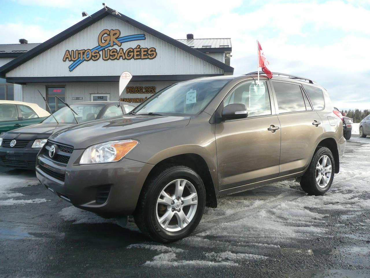 <a href=https://www.autoaubaine.com/Toyota-RAV4-c7021125.html>https://www.autoaubaine.com/Toyota-RAV4-c7021125.html</a>

*Nettoyage et inspection non terminé*
Automatique, mags, verrouillage électrique, fenêtres électrique, régulateur de vitesse, A/C, contrôle de traction, verrouillage du différentiel, miroirs électrique, 4 cylindres, prise auxiliaire et 4 portes.
FINANCEMENT ET CRÉDIT ALTERNATIF DISPONIBLE
Pour nous joindre par téléphone au 819-832-2952, par message texte au 819-212-3636 ou au www.grautosusagees.com NOUS AVONS MAINTENANT DES REMORQUES!! SUIVEZ NOUS SUR FACEBOOK!!